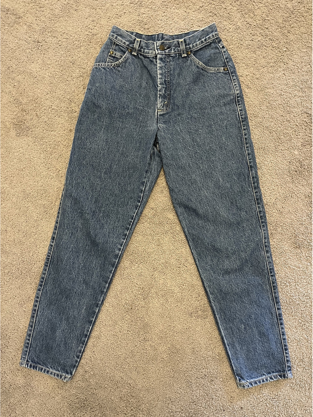 Levi's Women's High Waist Mom Jeans Size 9 - Vintage